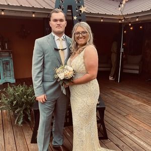 Meet your Posher, Kimberly faith